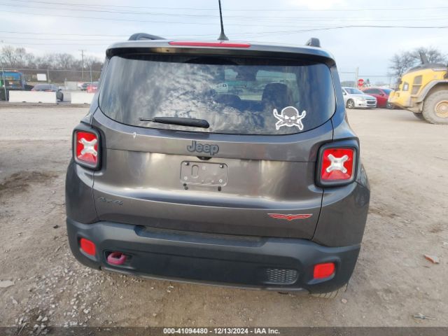 ZACCJBCB3HPE47396 Jeep Renegade Trailhawk 4x4