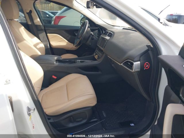 SADCJ2FN3JA240653 Jaguar F-pace 20d Premium
