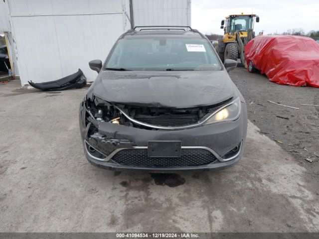 2C4RC1BG2HR831547 Chrysler Pacifica Touring-l