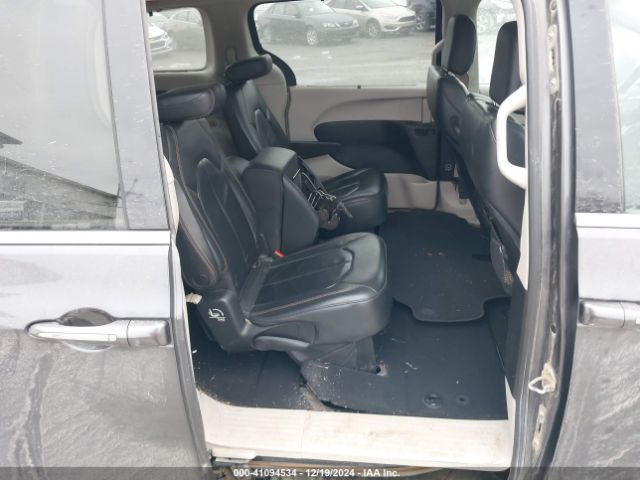 2C4RC1BG2HR831547 Chrysler Pacifica Touring-l