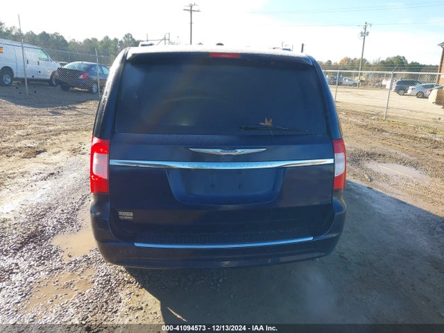 Chrysler Town & Country Touring 2015 2C4RC1BG4FR696147 Image 17
