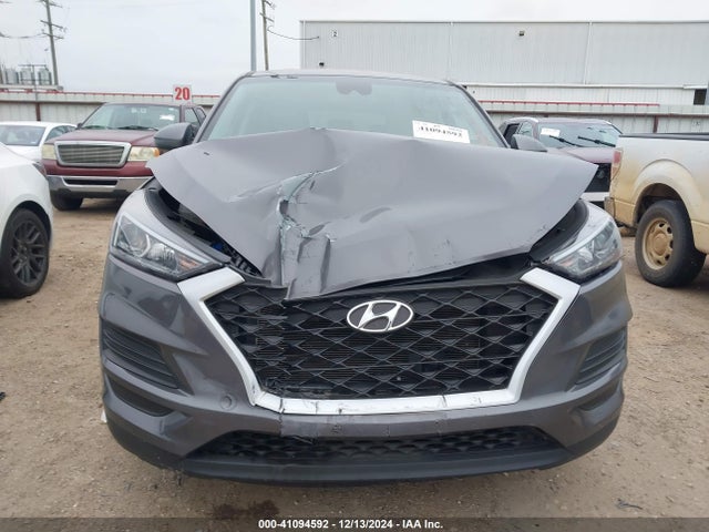 KM8J2CA47MU391000 Hyundai TUCSON SE