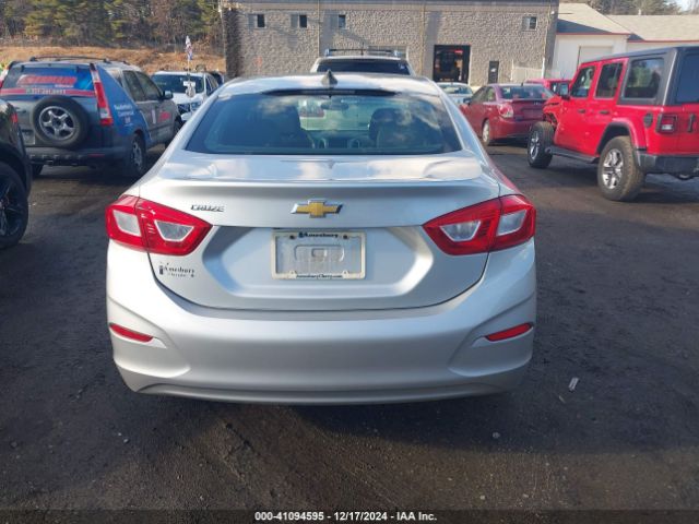 1G1BC5SM8H7110187 Chevrolet Cruze Ls Auto