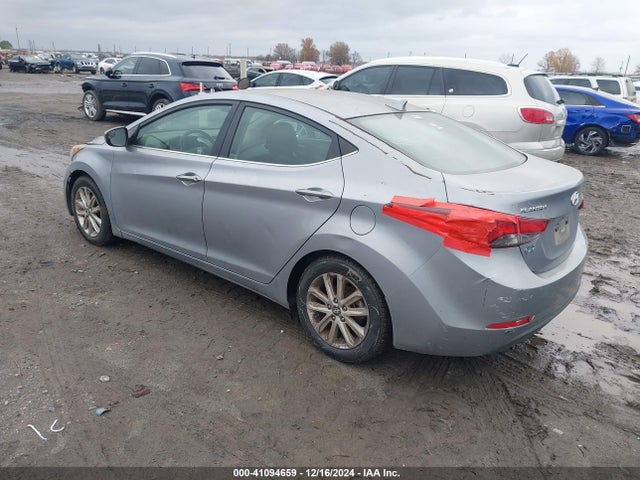 Hyundai ELANTRA SE 2015 5NPDH4AE2FH608156 Image 3