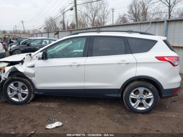 1FMCU9GXXGUA84299 Ford ESCAPE SE