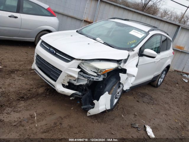 1FMCU9GXXGUA84299 Ford ESCAPE SE