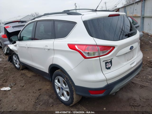 1FMCU9GXXGUA84299 Ford ESCAPE SE