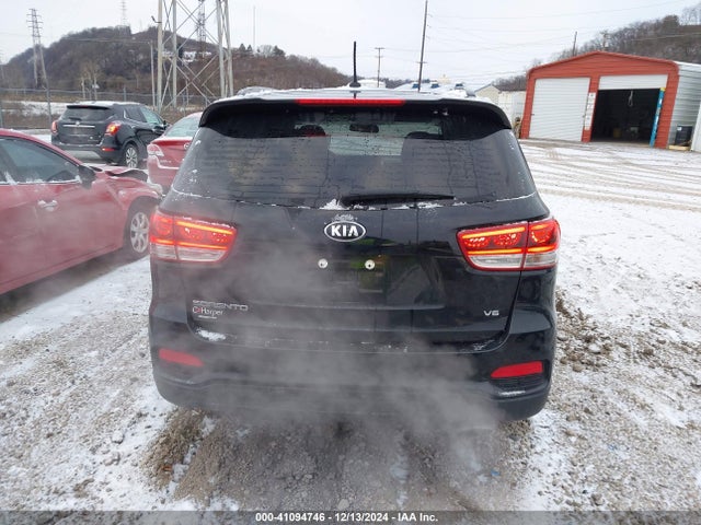 KIA Sorento 3.3l S 2019 5XYPGDA53KG590820 Image 17