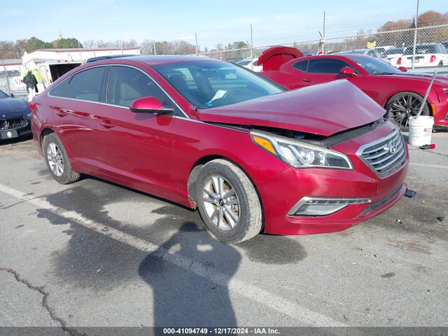 Hyundai SONATA SE 2015 5NPE24AF8FH161783 Image 1
