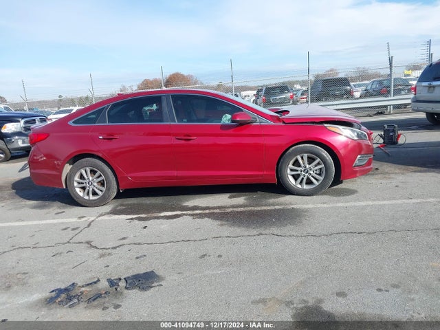 Hyundai SONATA SE 2015 5NPE24AF8FH161783 Image 13