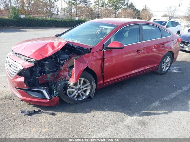 Hyundai SONATA SE 2015 5NPE24AF8FH161783 Image 2