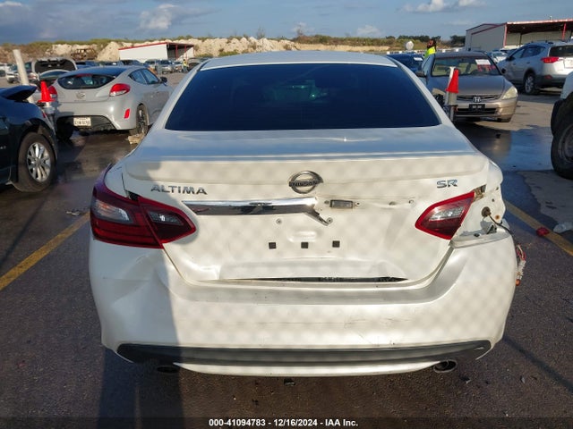 Nissan Altima 2.5 Sr 2017 1N4AL3AP9HN324609 Image 16