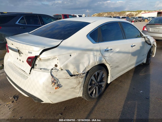 Nissan Altima 2.5 Sr 2017 1N4AL3AP9HN324609 Image 4
