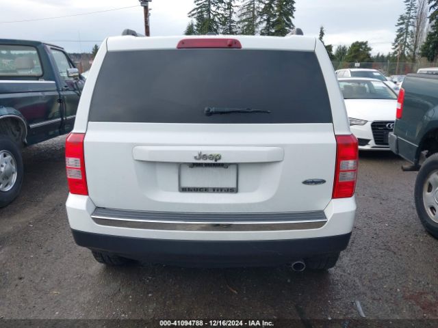 1C4NJPFA8GD621260 Jeep Patriot High Altitude Edition