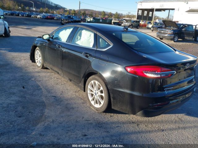 3FA6P0HD5LR165372 Ford FUSION SE