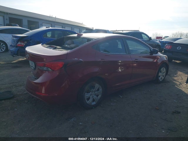 Hyundai ELANTRA SE 2016 5NPDH4AE5GH716806 Image 13