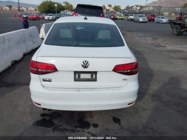 3VWD17AJ3GM370152 Volkswagen Jetta 1.8t Sport