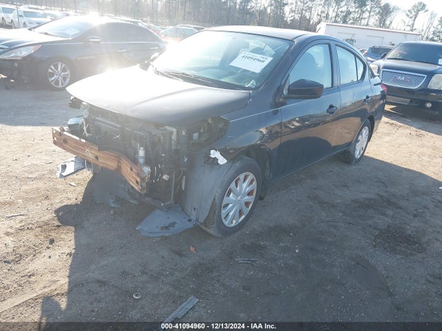 3N1CN7AP5HL832082 Nissan 2017