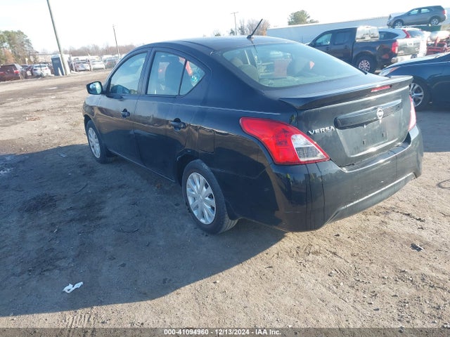 3N1CN7AP5HL832082 Nissan 2017