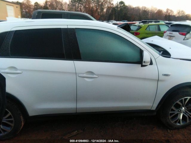JA4AR3AU2HZ067746 Mitsubishi Outlander Sport 2.0 Es