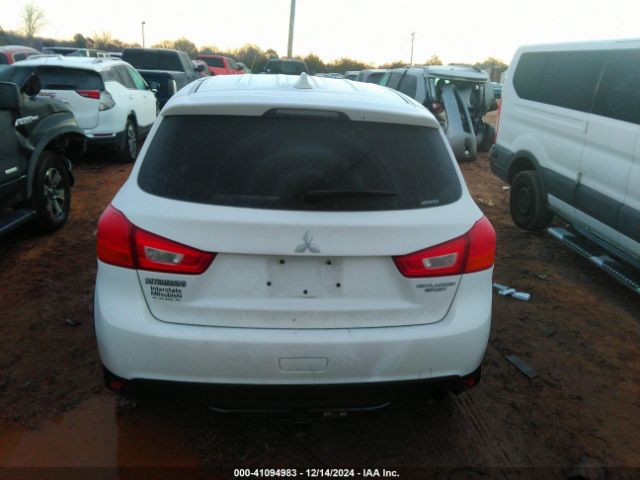 JA4AR3AU2HZ067746 Mitsubishi Outlander Sport 2.0 Es