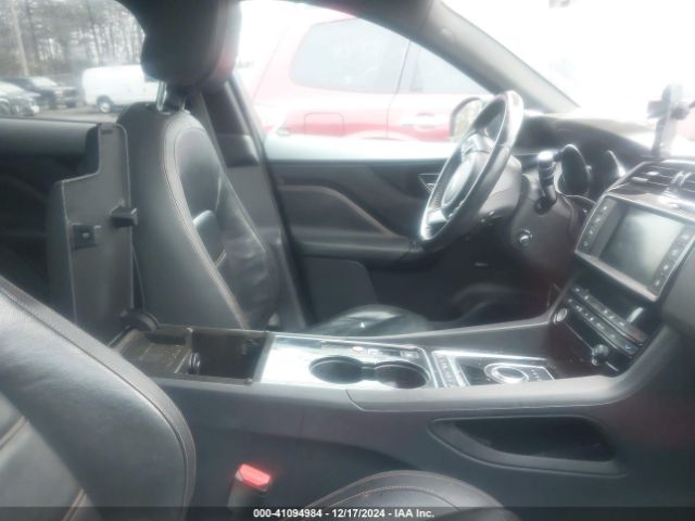 SADCK2BV1HA070788 Jaguar F-pace 35t Prestige