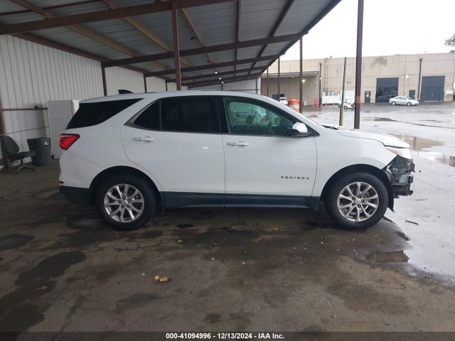 2GNAXSEV4J6258215 Chevrolet EQUINOX LT