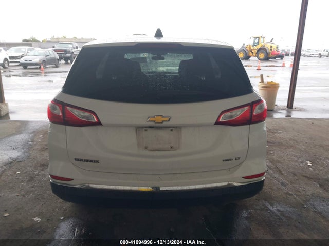 2GNAXSEV4J6258215 Chevrolet EQUINOX LT
