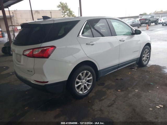 2GNAXSEV4J6258215 Chevrolet EQUINOX LT