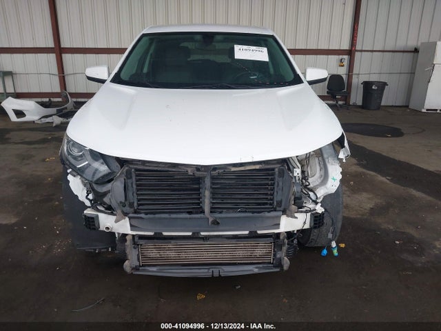 2GNAXSEV4J6258215 Chevrolet EQUINOX LT