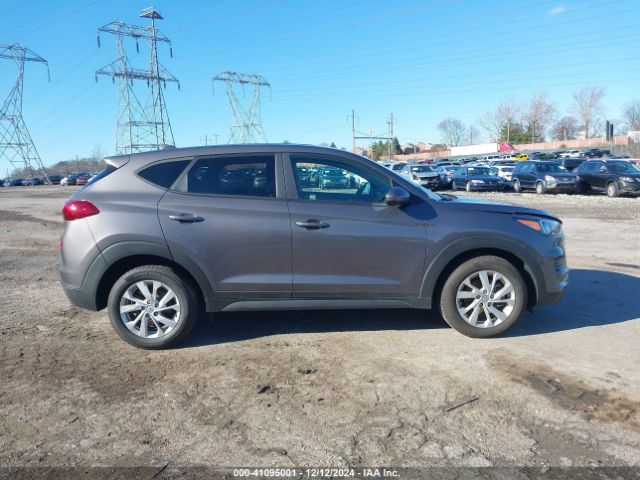 KM8J2CA47MU390929 Hyundai TUCSON SE