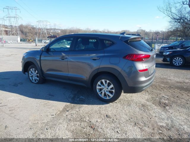 KM8J2CA47MU390929 Hyundai TUCSON SE