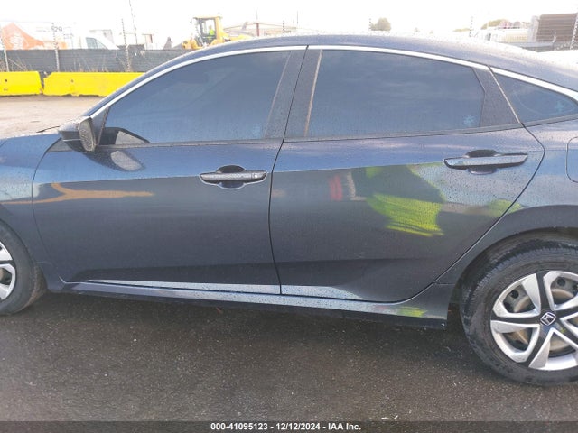 Honda Civic Lx 2016 19XFC2F52GE221066 Image 15