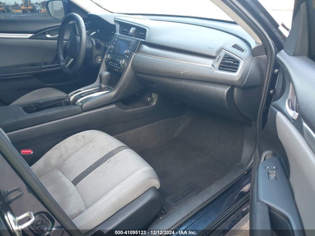 Honda Civic Lx 2016 19XFC2F52GE221066 Image 5