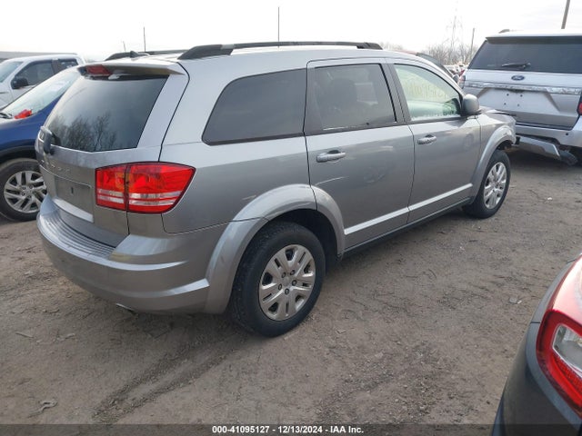 Dodge JOURNEY SE 2017 3C4PDCAB2HT565806 Image 4