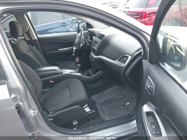 Dodge JOURNEY SE 2017 3C4PDCAB2HT565806 Image 5