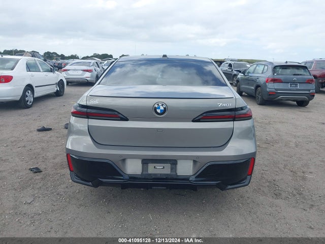 WBA23EH05PCM45793 BMW 740I
