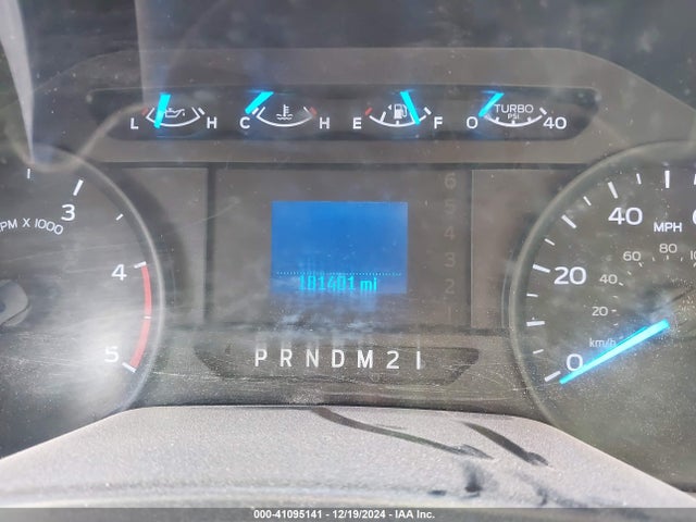 1FT7W2BT8HEF21692 Ford F-250 Xl