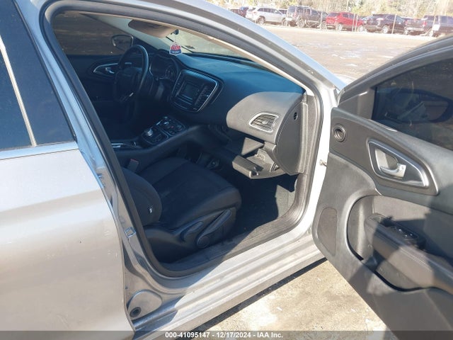 1C3CCCAB1FN744468 Chrysler 200 Limited