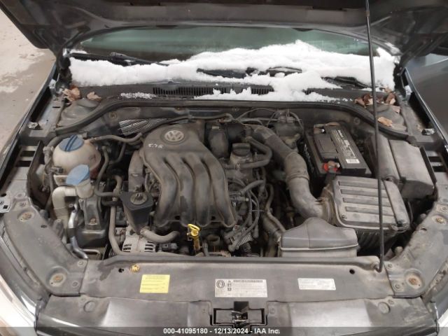 3VW2K7AJ5FM424781 Volkswagen Jetta 2.0l S