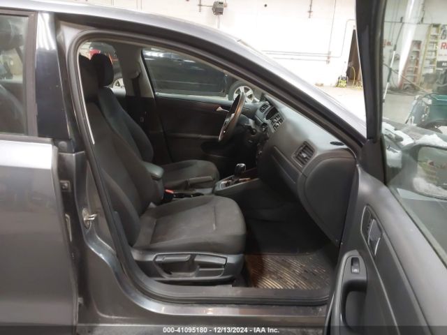 3VW2K7AJ5FM424781 Volkswagen Jetta 2.0l S