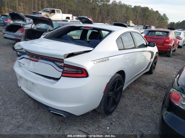 2C3CDXBG1GH140170 Dodge Charger Se