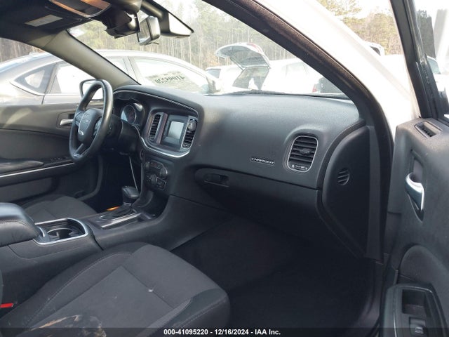 2C3CDXBG1GH140170 Dodge Charger Se