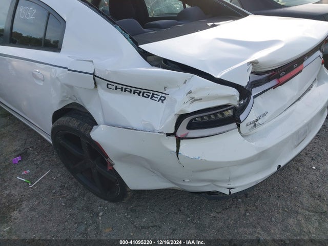 2C3CDXBG1GH140170 Dodge Charger Se