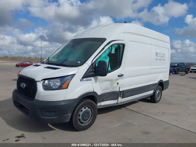 Ford Transit-250 Cargo Van 2022 1FTBR1X82NKA82440 Image 2