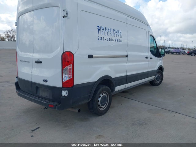 Ford Transit-250 Cargo Van 2022 1FTBR1X82NKA82440 Image 4