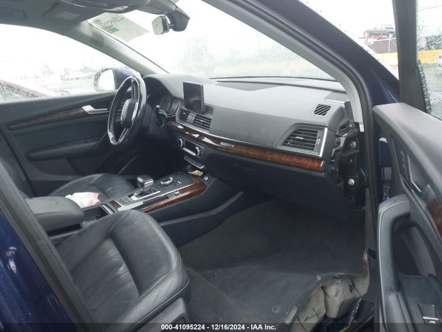 WA1BNAFY4J2020376 Audi Q5 2.0t Premium/2.0t Tech Premium
