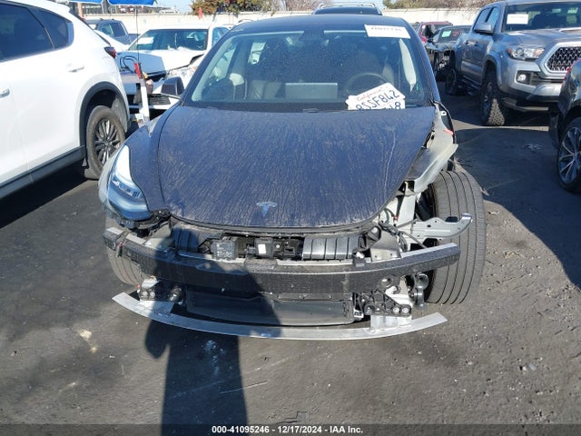 Tesla Model 3 Long Range Dual Motor All-wheel Drive 2020 5YJ3E1EB4LF798104 Image 12