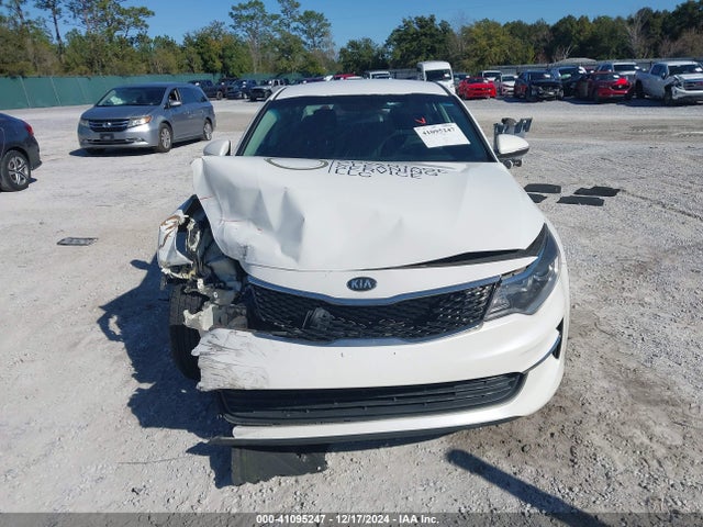 KIA Optima Lx 2016 KNAGT4L31G5070863 Image 12