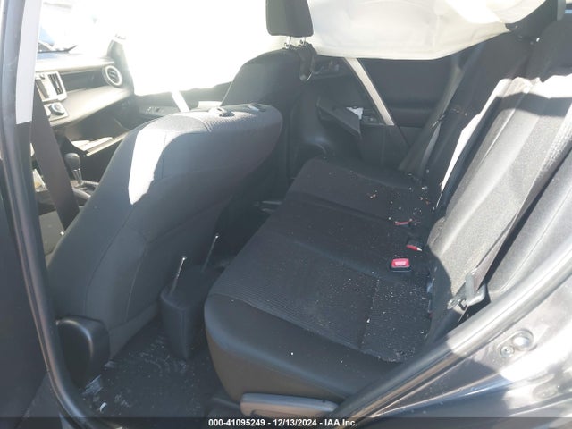 Toyota RAV4 LE 2014 JTMBFREV9E5030687 Image 8